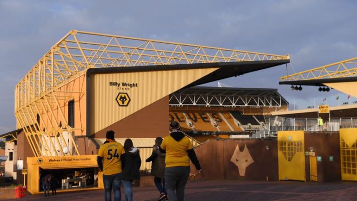 Sân vận động Molineux